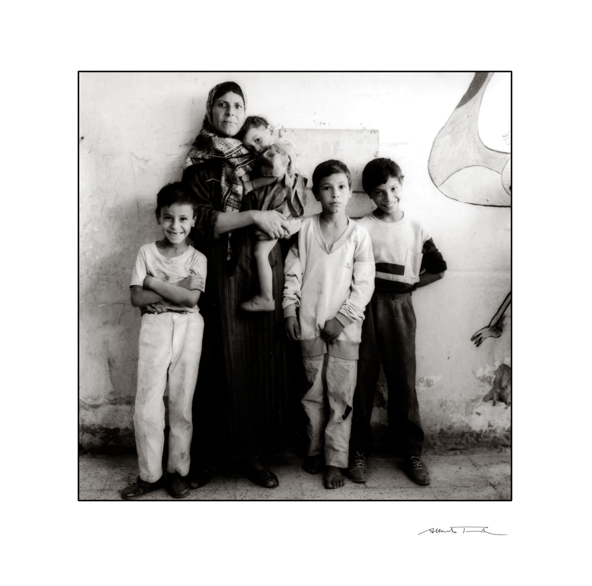 La bidella con i suoi figli